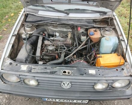 Серый Фольксваген Гольф, объемом двигателя 1.6 л и пробегом 357 тыс. км за 1000 $, фото 5 на Automoto.ua