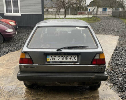 Серый Фольксваген Гольф, объемом двигателя 1.6 л и пробегом 328 тыс. км за 850 $, фото 4 на Automoto.ua