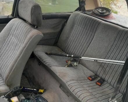 Серый Фольксваген Гольф, объемом двигателя 1.3 л и пробегом 260 тыс. км за 1100 $, фото 6 на Automoto.ua