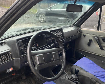 Серый Фольксваген Гольф, объемом двигателя 1.6 л и пробегом 328 тыс. км за 850 $, фото 6 на Automoto.ua