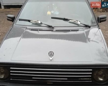 Серый Фольксваген Гольф, объемом двигателя 1.8 л и пробегом 250 тыс. км за 1750 $, фото 4 на Automoto.ua