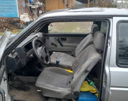 Серый Фольксваген Гольф, объемом двигателя 1.3 л и пробегом 260 тыс. км за 1100 $, фото 5 на Automoto.ua