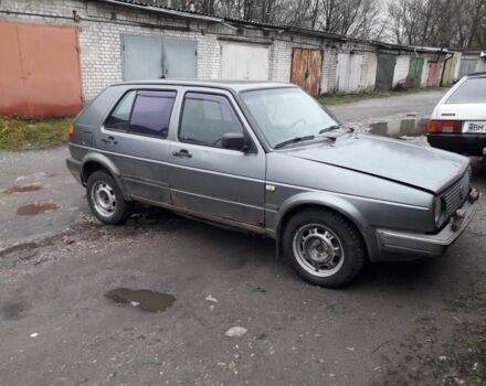 Серый Фольксваген Гольф, объемом двигателя 1.6 л и пробегом 200 тыс. км за 994 $, фото 2 на Automoto.ua