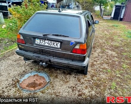 Серый Фольксваген Гольф, объемом двигателя 1.6 л и пробегом 361 тыс. км за 2000 $, фото 4 на Automoto.ua