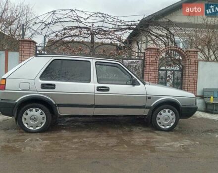 Серый Фольксваген Гольф, объемом двигателя 1.6 л и пробегом 364 тыс. км за 1800 $, фото 3 на Automoto.ua