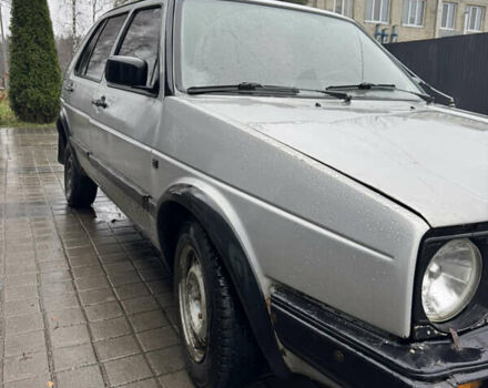 Серый Фольксваген Гольф, объемом двигателя 1.6 л и пробегом 250 тыс. км за 650 $, фото 3 на Automoto.ua