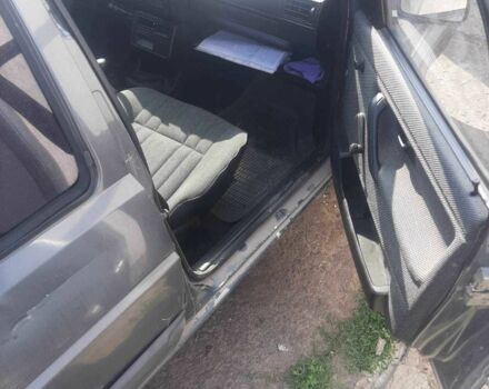 Серый Фольксваген Гольф, объемом двигателя 1.3 л и пробегом 280 тыс. км за 1200 $, фото 1 на Automoto.ua