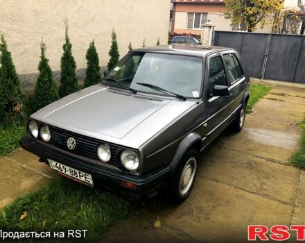 Серый Фольксваген Гольф, объемом двигателя 1.6 л и пробегом 250 тыс. км за 750 $, фото 1 на Automoto.ua