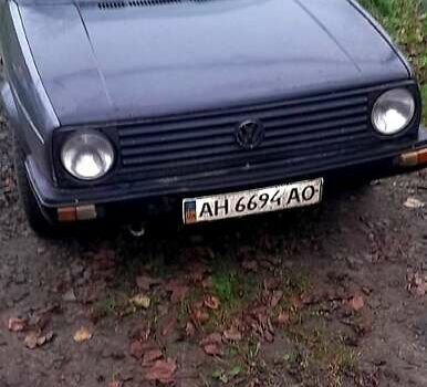 Серый Фольксваген Гольф, объемом двигателя 1.3 л и пробегом 295 тыс. км за 1000 $, фото 6 на Automoto.ua