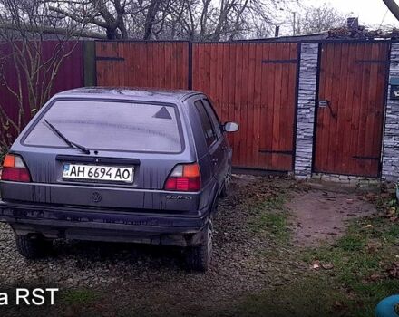 Серый Фольксваген Гольф, объемом двигателя 1.3 л и пробегом 295 тыс. км за 1000 $, фото 1 на Automoto.ua