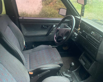 Сірий Фольксваген Гольф, об'ємом двигуна 1.6 л та пробігом 350 тис. км за 1100 $, фото 11 на Automoto.ua