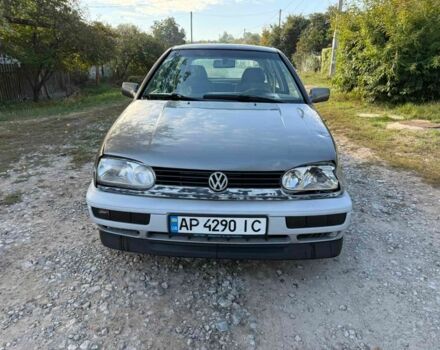 Серый Фольксваген Гольф, объемом двигателя 1.8 л и пробегом 200 тыс. км за 1300 $, фото 9 на Automoto.ua