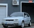Серый Фольксваген Гольф, объемом двигателя 1.9 л и пробегом 320 тыс. км за 2300 $, фото 4 на Automoto.ua