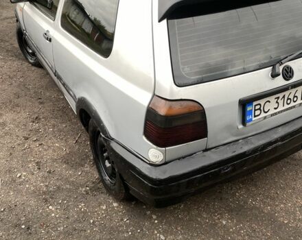 Серый Фольксваген Гольф, объемом двигателя 1.8 л и пробегом 160 тыс. км за 1150 $, фото 2 на Automoto.ua