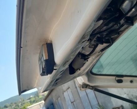 Серый Фольксваген Гольф, объемом двигателя 1.8 л и пробегом 350 тыс. км за 2000 $, фото 17 на Automoto.ua