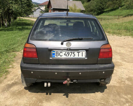 Сірий Фольксваген Гольф, об'ємом двигуна 1.9 л та пробігом 332 тис. км за 2800 $, фото 2 на Automoto.ua