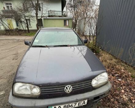 Серый Фольксваген Гольф, объемом двигателя 2 л и пробегом 300 тыс. км за 2600 $, фото 2 на Automoto.ua