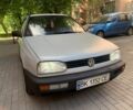 Серый Фольксваген Гольф, объемом двигателя 1.8 л и пробегом 350 тыс. км за 1650 $, фото 1 на Automoto.ua