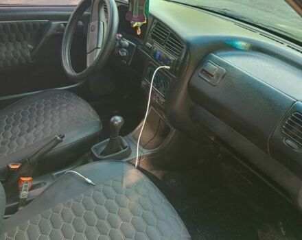 Сірий Фольксваген Гольф, об'ємом двигуна 1.4 л та пробігом 150 тис. км за 1600 $, фото 5 на Automoto.ua