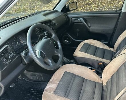 Фольксваген Гольф 1996 у Харкові на Automoto.ua Сірий Фольксваген Гольф, об'ємом двигуна 1.4 л та пробігом 200 тис. км за 2500 $, фото 7 на Automoto.ua