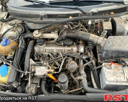 Сірий Фольксваген Гольф, об'ємом двигуна 1.9 л та пробігом 343 тис. км за 1500 $, фото 2 на Automoto.ua