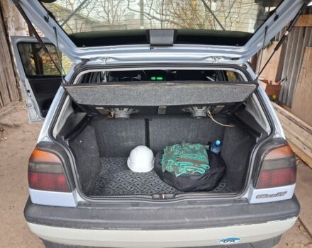 Серый Фольксваген Гольф, объемом двигателя 1.4 л и пробегом 262 тыс. км за 2500 $, фото 9 на Automoto.ua