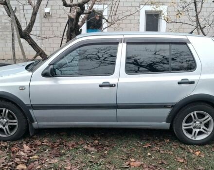 Серый Фольксваген Гольф, объемом двигателя 1.4 л и пробегом 262 тыс. км за 2500 $, фото 2 на Automoto.ua