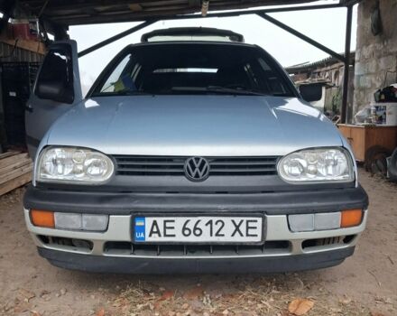 Серый Фольксваген Гольф, объемом двигателя 1.4 л и пробегом 262 тыс. км за 2500 $, фото 6 на Automoto.ua