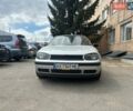 Серый Фольксваген Гольф, объемом двигателя 1.6 л и пробегом 200 тыс. км за 2999 $, фото 1 на Automoto.ua
