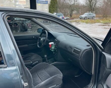 Серый Фольксваген Гольф, объемом двигателя 0 л и пробегом 280 тыс. км за 3200 $, фото 3 на Automoto.ua