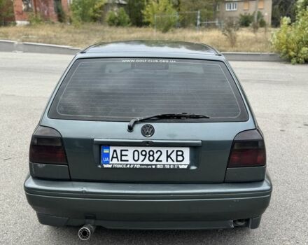 Серый Фольксваген Гольф, объемом двигателя 1.6 л и пробегом 66 тыс. км за 2100 $, фото 4 на Automoto.ua
