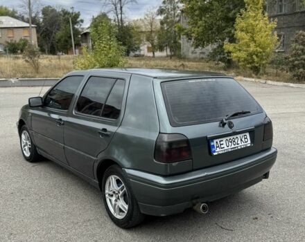 Серый Фольксваген Гольф, объемом двигателя 1.6 л и пробегом 66 тыс. км за 2100 $, фото 3 на Automoto.ua