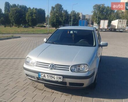 Серый Фольксваген Гольф, объемом двигателя 1.6 л и пробегом 278 тыс. км за 3500 $, фото 1 на Automoto.ua