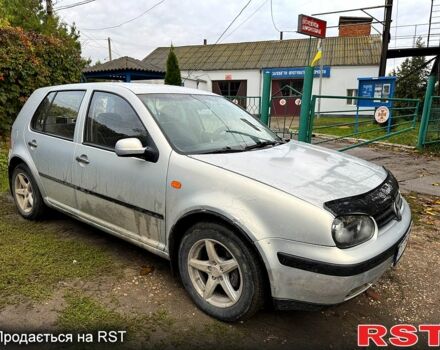 Серый Фольксваген Гольф, объемом двигателя 1.6 л и пробегом 400 тыс. км за 3200 $, фото 4 на Automoto.ua