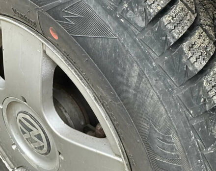 Серый Фольксваген Гольф, объемом двигателя 1.6 л и пробегом 300 тыс. км за 2999 $, фото 3 на Automoto.ua