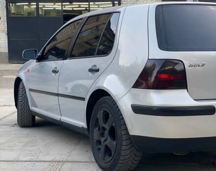Фольксваген Гольф 1998 у Львові на Automoto.ua Сірий Фольксваген Гольф, об'ємом двигуна 1.6 л та пробігом 120 тис. км за 3500 $, фото 5 на Automoto.ua