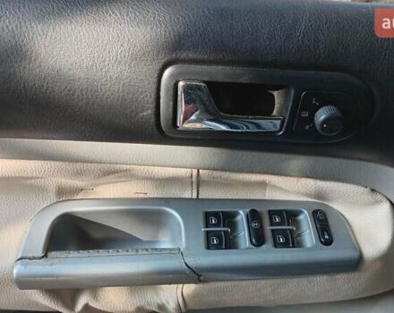 Серый Фольксваген Гольф, объемом двигателя 1.39 л и пробегом 240 тыс. км за 3900 $, фото 14 на Automoto.ua