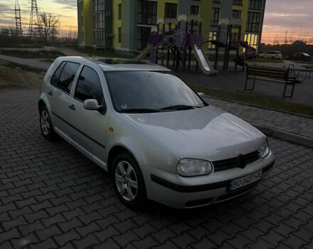 Серый Фольксваген Гольф, объемом двигателя 1.39 л и пробегом 244 тыс. км за 3849 $, фото 15 на Automoto.ua