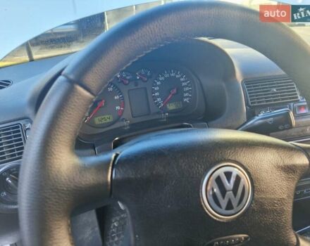 Сірий Фольксваген Гольф, об'ємом двигуна 1.6 л та пробігом 317 тис. км за 3333 $, фото 12 на Automoto.ua