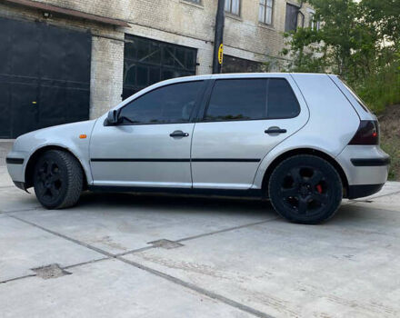 Фольксваген Гольф 1998 у Львові на Automoto.ua Сірий Фольксваген Гольф, об'ємом двигуна 1.6 л та пробігом 120 тис. км за 3500 $, фото 2 на Automoto.ua