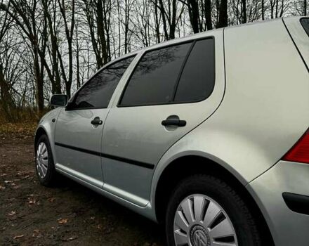 Серый Фольксваген Гольф, объемом двигателя 1.39 л и пробегом 251 тыс. км за 4500 $, фото 3 на Automoto.ua