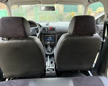 Серый Фольксваген Гольф, объемом двигателя 1.6 л и пробегом 265 тыс. км за 3499 $, фото 10 на Automoto.ua