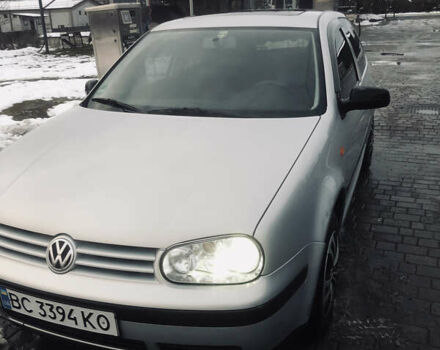 Серый Фольксваген Гольф, объемом двигателя 1.6 л и пробегом 206 тыс. км за 3999 $, фото 1 на Automoto.ua