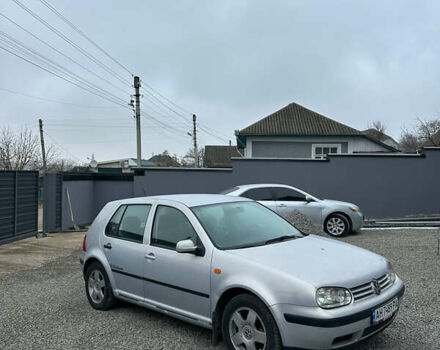 Серый Фольксваген Гольф, объемом двигателя 1.6 л и пробегом 300 тыс. км за 2999 $, фото 20 на Automoto.ua