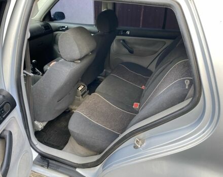 Серый Фольксваген Гольф, объемом двигателя 1.6 л и пробегом 360 тыс. км за 2800 $, фото 5 на Automoto.ua