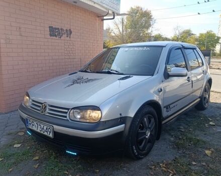 Сірий Фольксваген Гольф, об'ємом двигуна 1.6 л та пробігом 100 тис. км за 1550 $, фото 12 на Automoto.ua