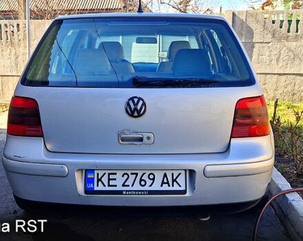 Сірий Фольксваген Гольф, об'ємом двигуна 1.6 л та пробігом 238 тис. км за 3900 $, фото 1 на Automoto.ua