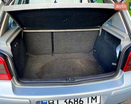 Серый Фольксваген Гольф, объемом двигателя 1.8 л и пробегом 228 тыс. км за 3999 $, фото 6 на Automoto.ua