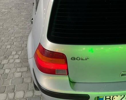 Сірий Фольксваген Гольф, об'ємом двигуна 1.39 л та пробігом 336 тис. км за 2700 $, фото 5 на Automoto.ua