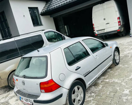 Серый Фольксваген Гольф, объемом двигателя 1.6 л и пробегом 300 тыс. км за 2999 $, фото 16 на Automoto.ua